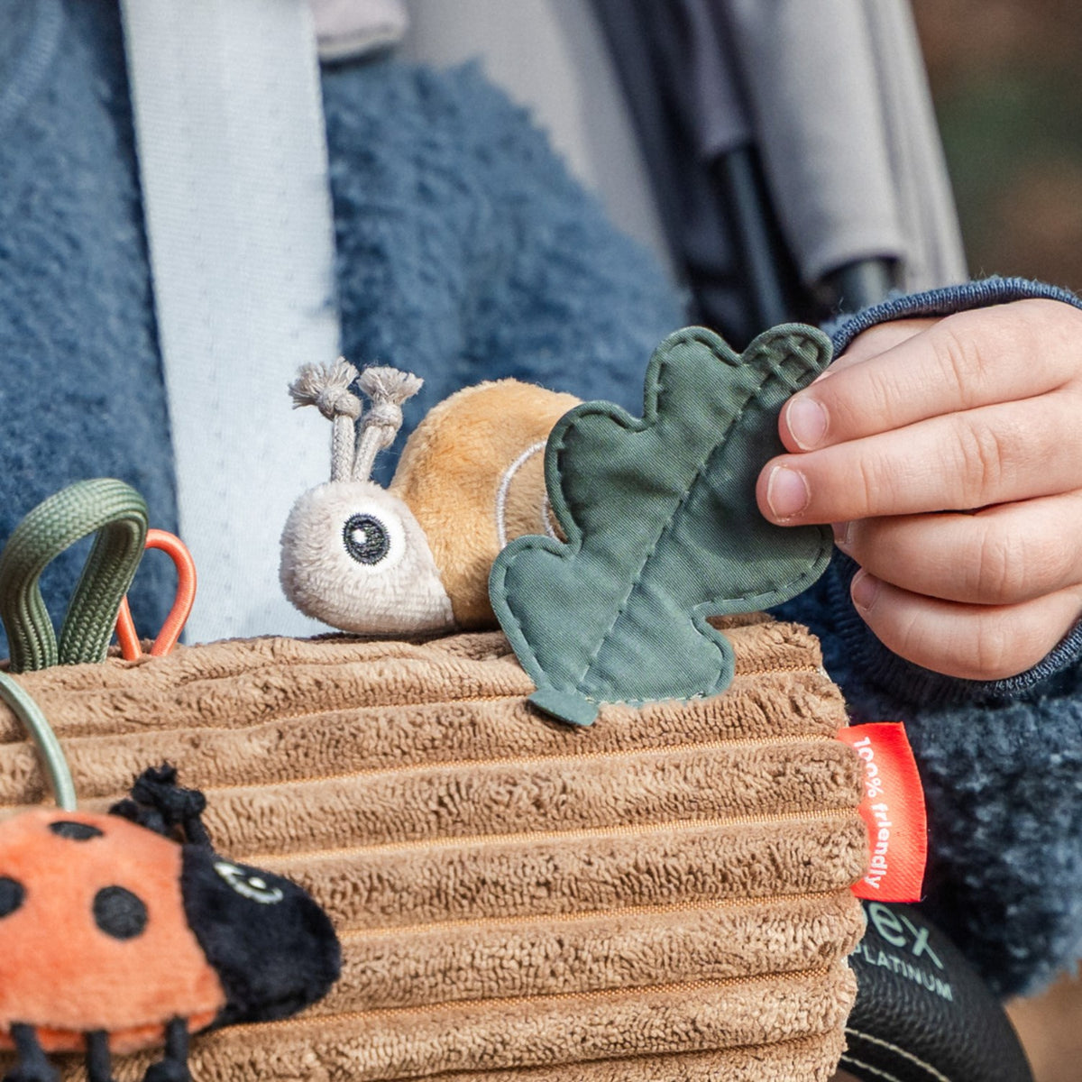 DonebyDeer Colour Mix Tiny Trails Stroller Activity Leketøy