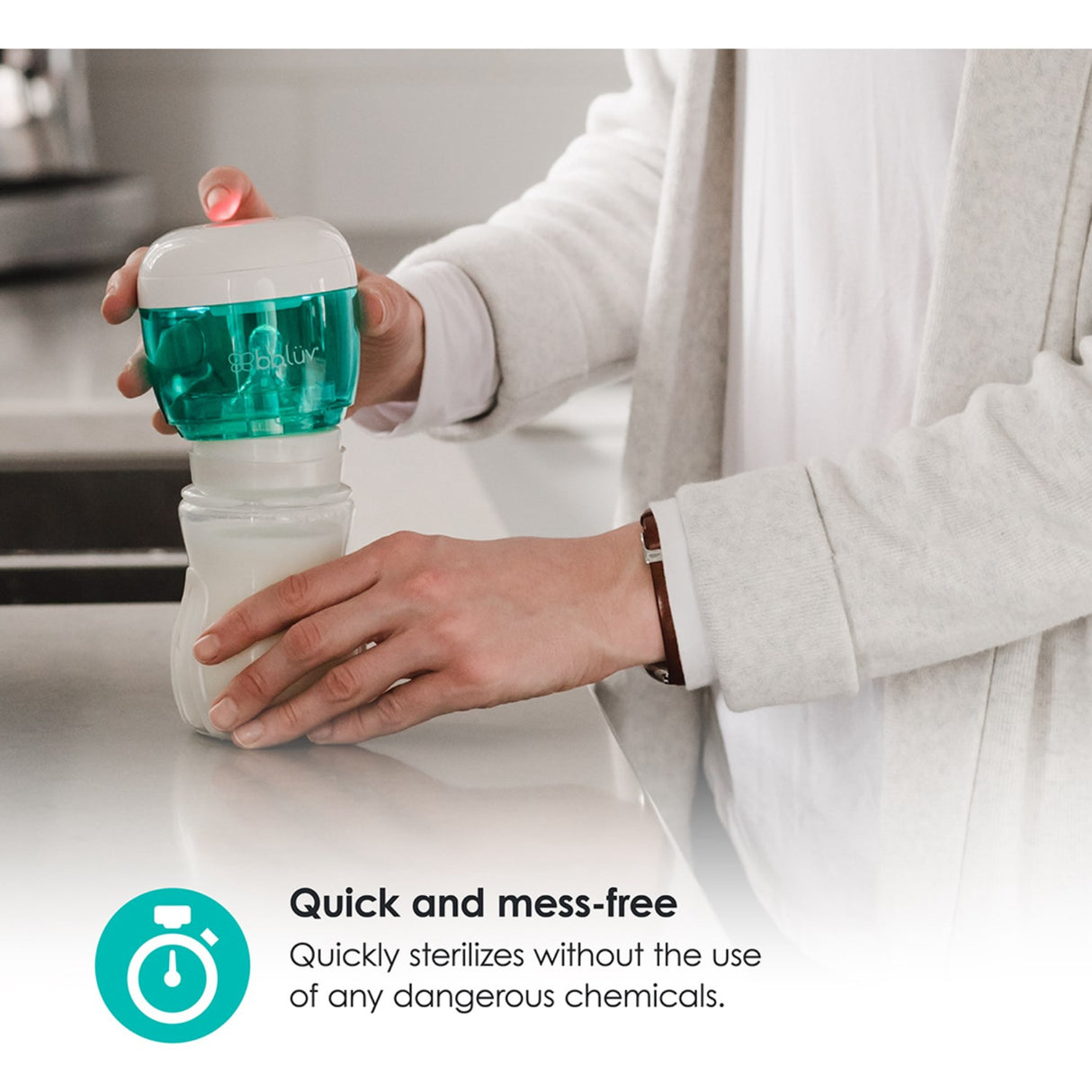 bblüv White/Aqua Portable Sterilizer