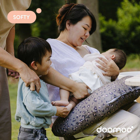 Doomoo Dark Leopard Nursing Pute