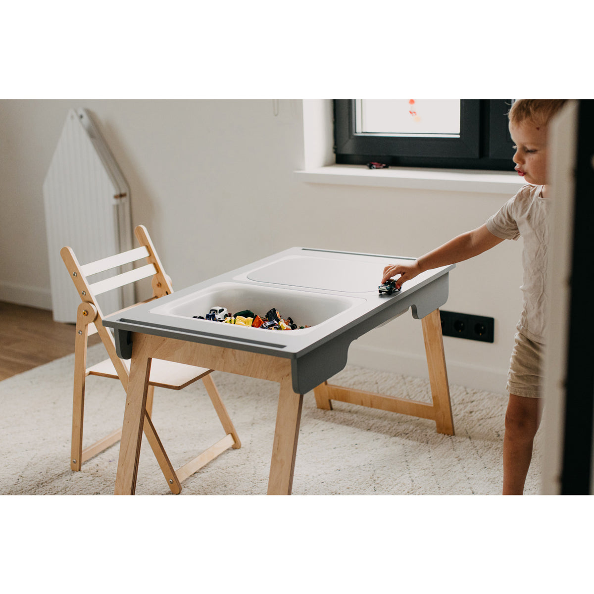 Duck Woodworks Grey Sensory Table Med 2 Boxes Included