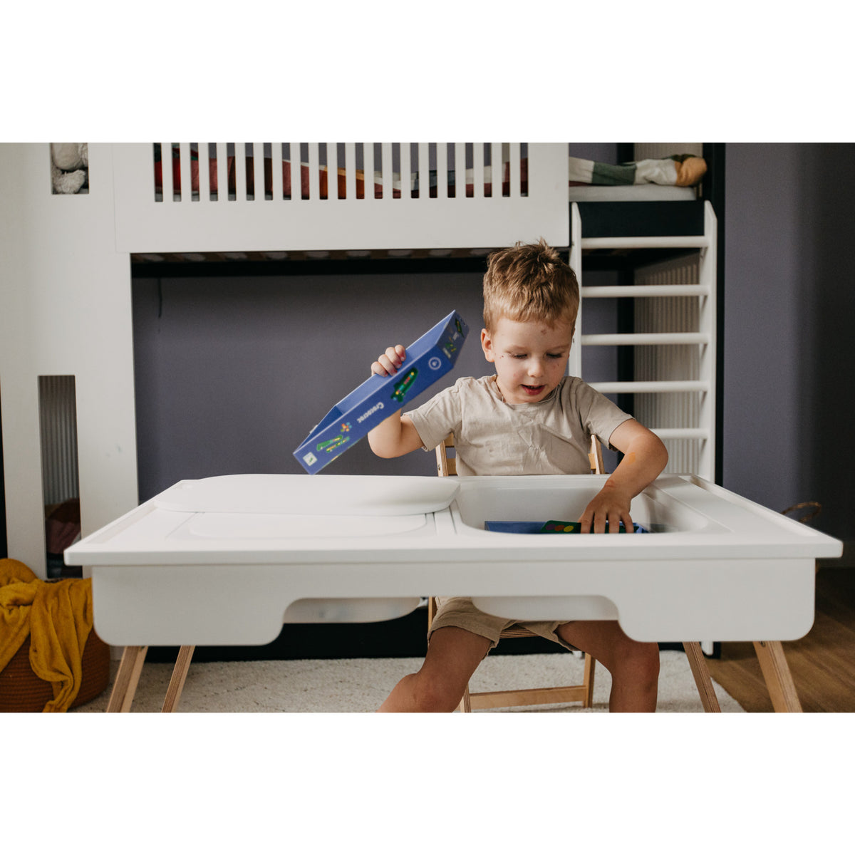 Duck Woodworks White Sensory Table Med 2 Boxes Included