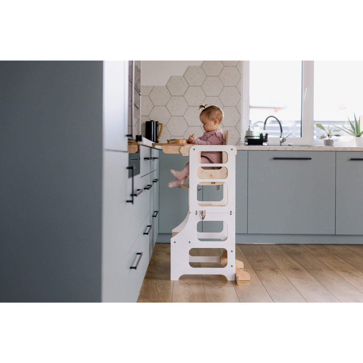 Duck Woodworks White Foldbar EC Kitchen Tower Med Højt Stol Addon Sett