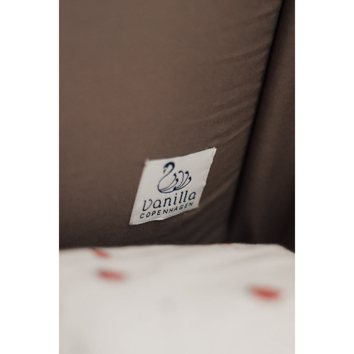 Vanilla COPENHAGEN Wood Seng Bumper Cot