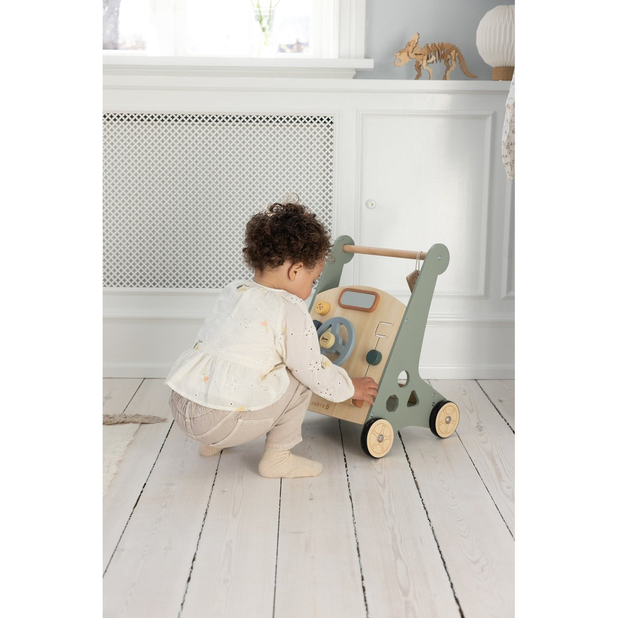 Sebra Wooden Activity Walker Bil
