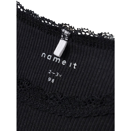 Name it Black Kab Genser Noos