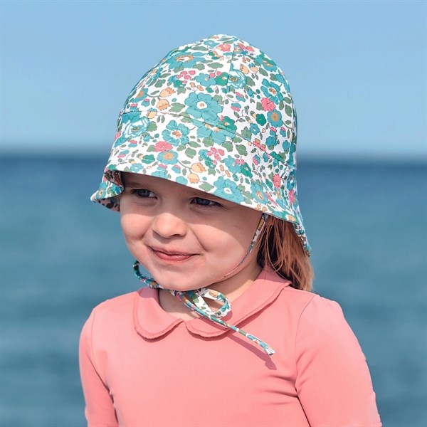 Petit Crabe Betsy D Frey Solhatt Liberty© fabric