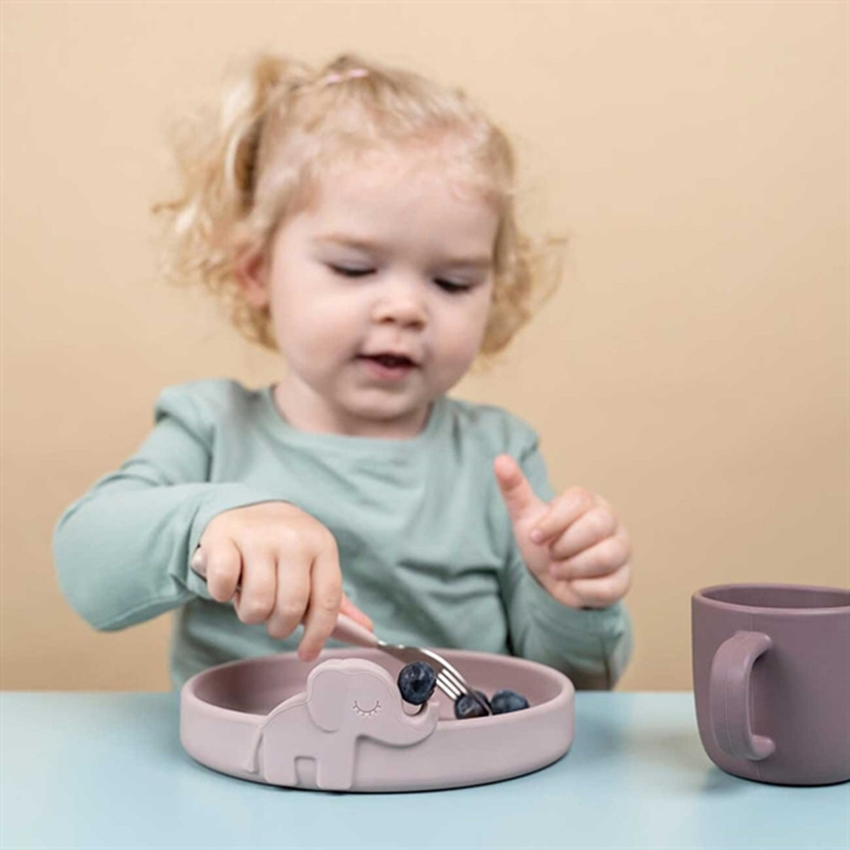 Done by Deer Peekaboo Spisesæt Deer Friends Powder