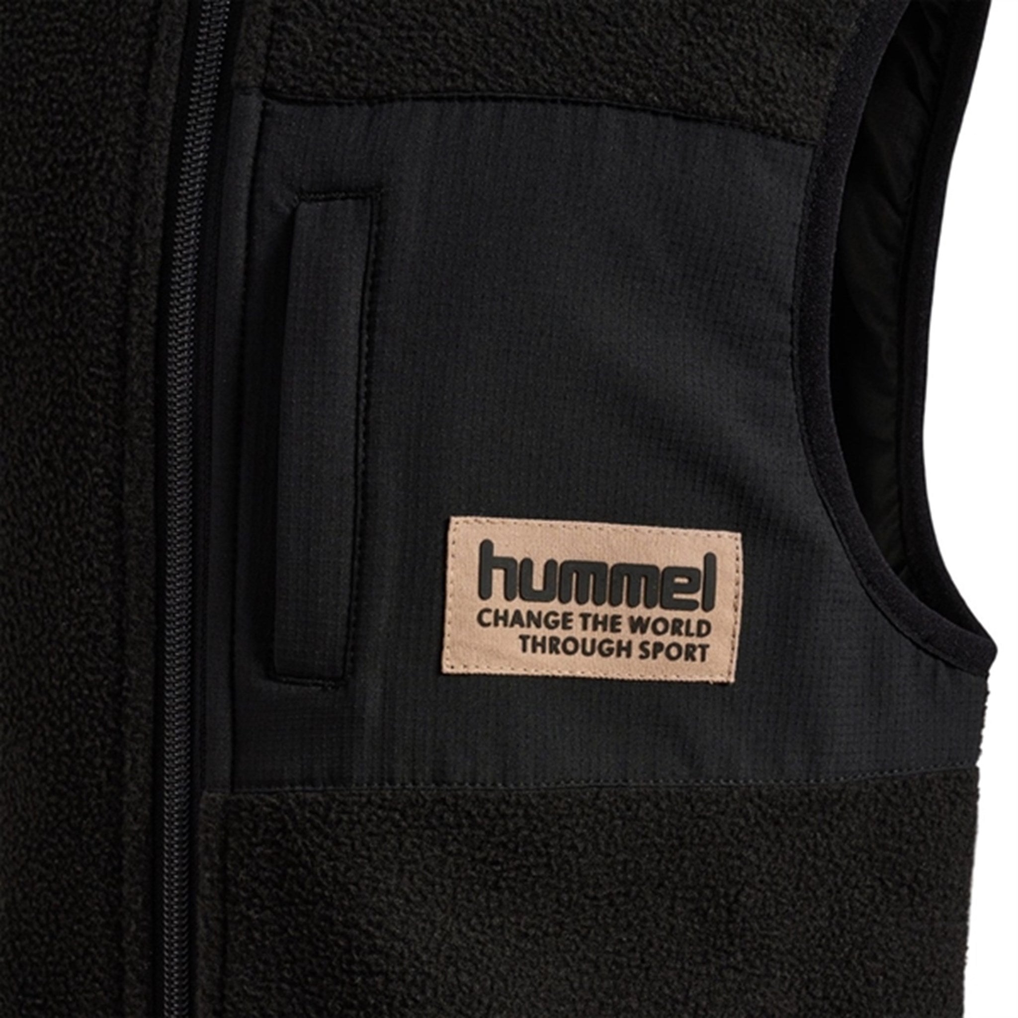 Hummel Black Dare Fleece Vest 5