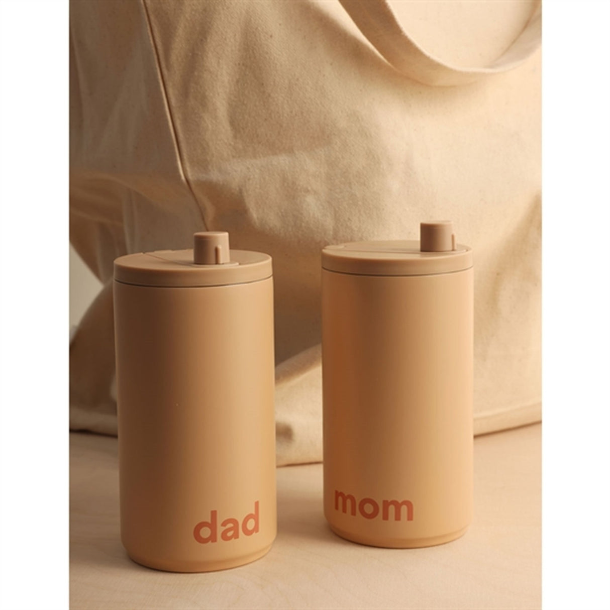 Design Letters Travel Termokop DAD Beige 2