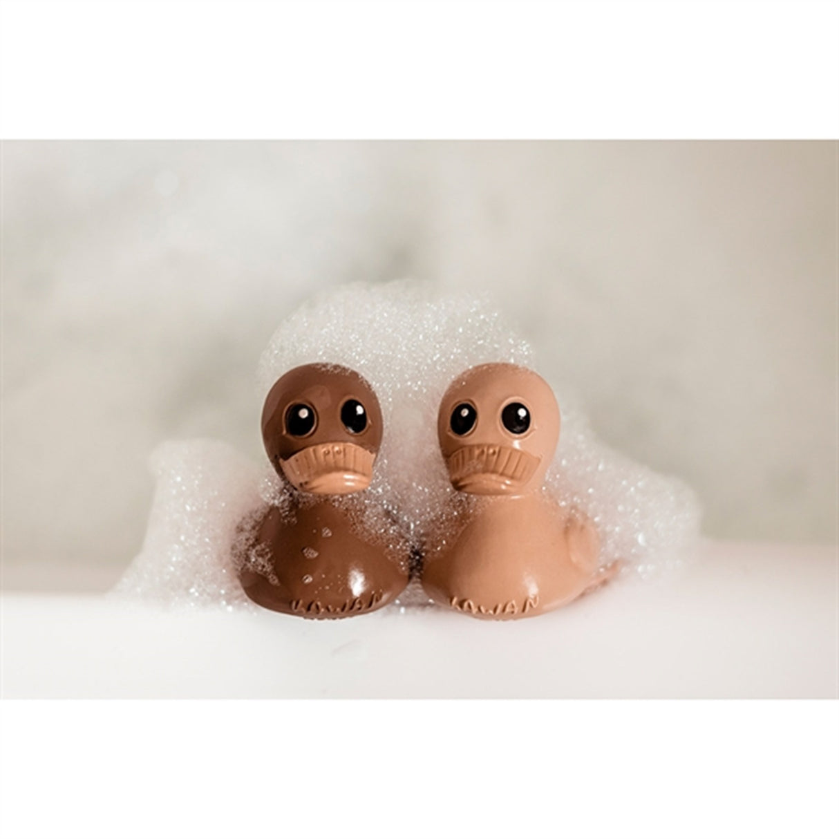 Hevea Kawan Bathing Toy Duck Choco Latte