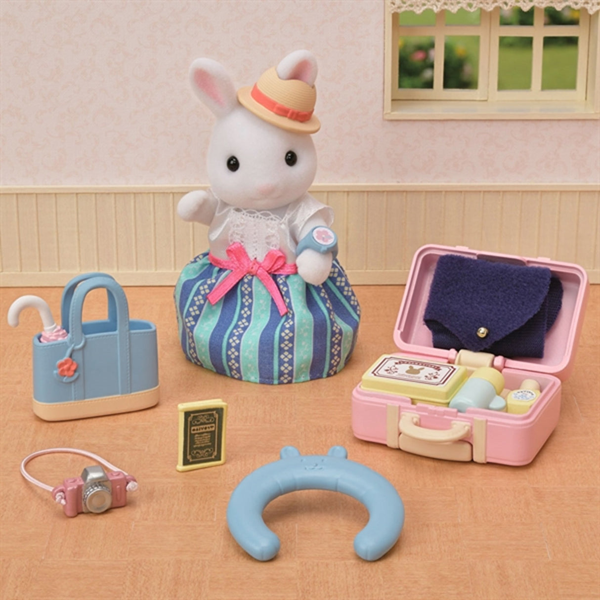 Sylvanian Families® Stort Reiselekesett Med Figur