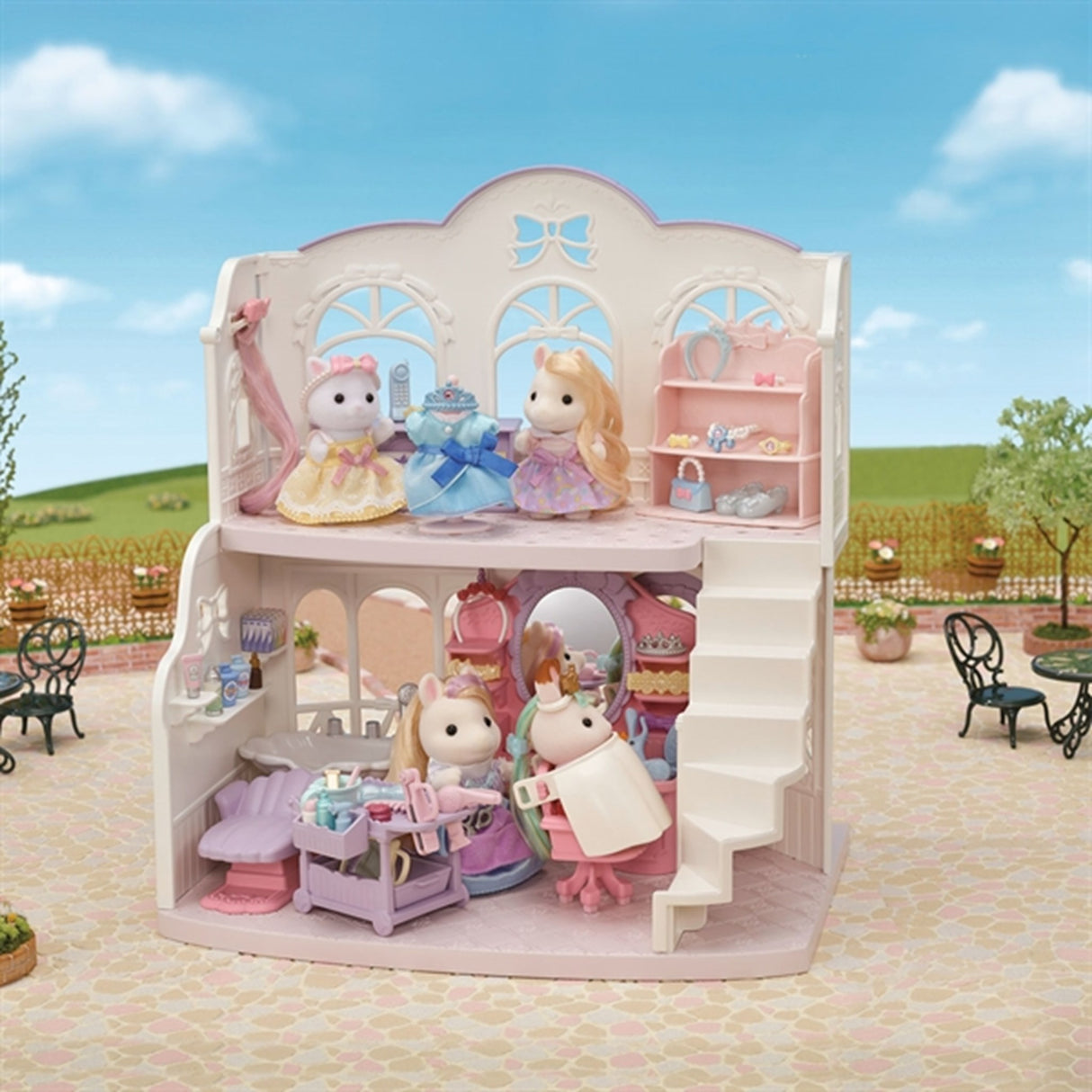 Sylvanian Families® Ponni Frisør Lekesett Med Figur