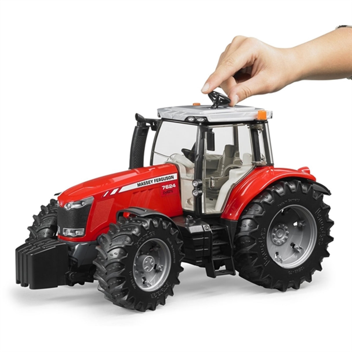 Bruder Massey Ferguson 7624