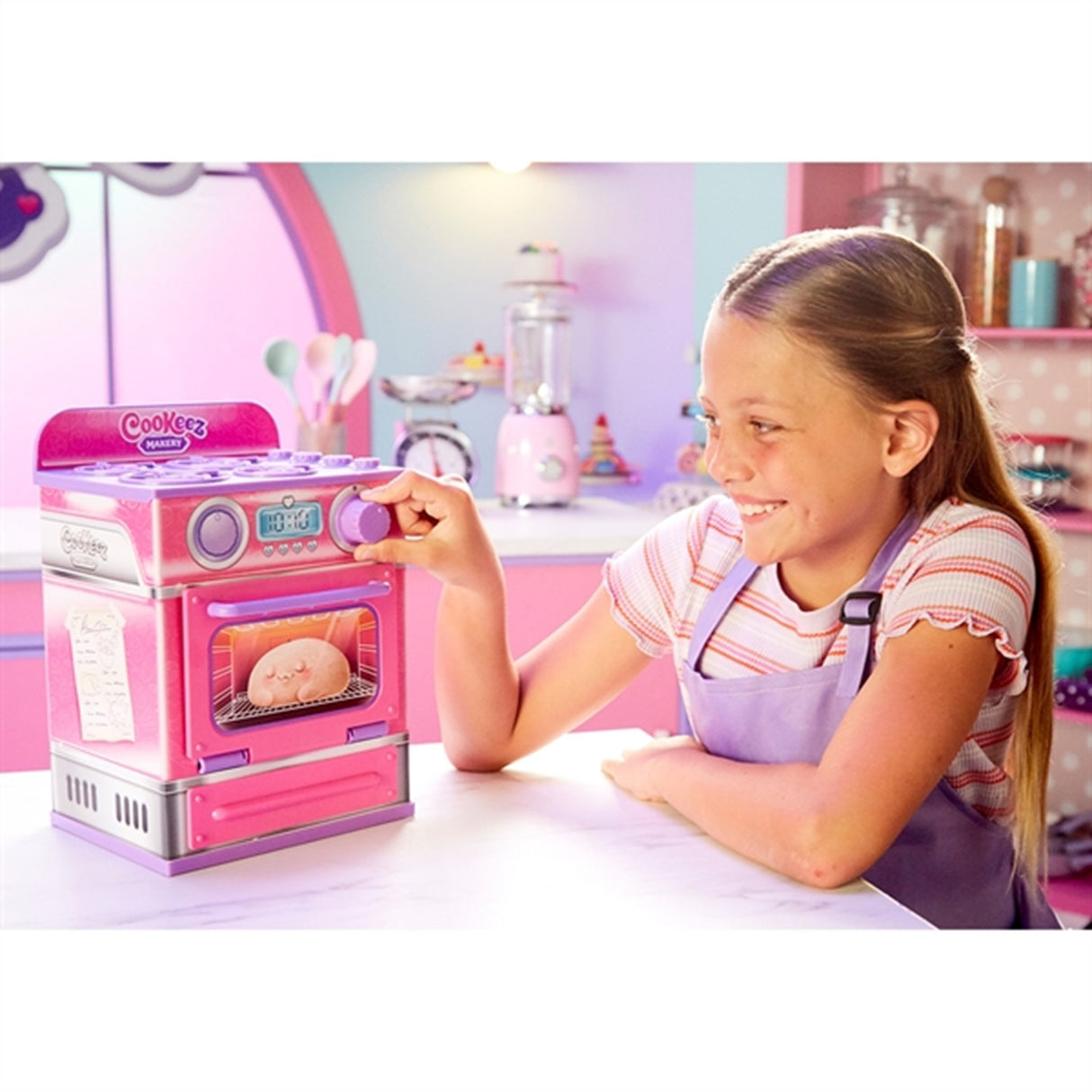 Cookeez Makery Oven Playset Cinnamon