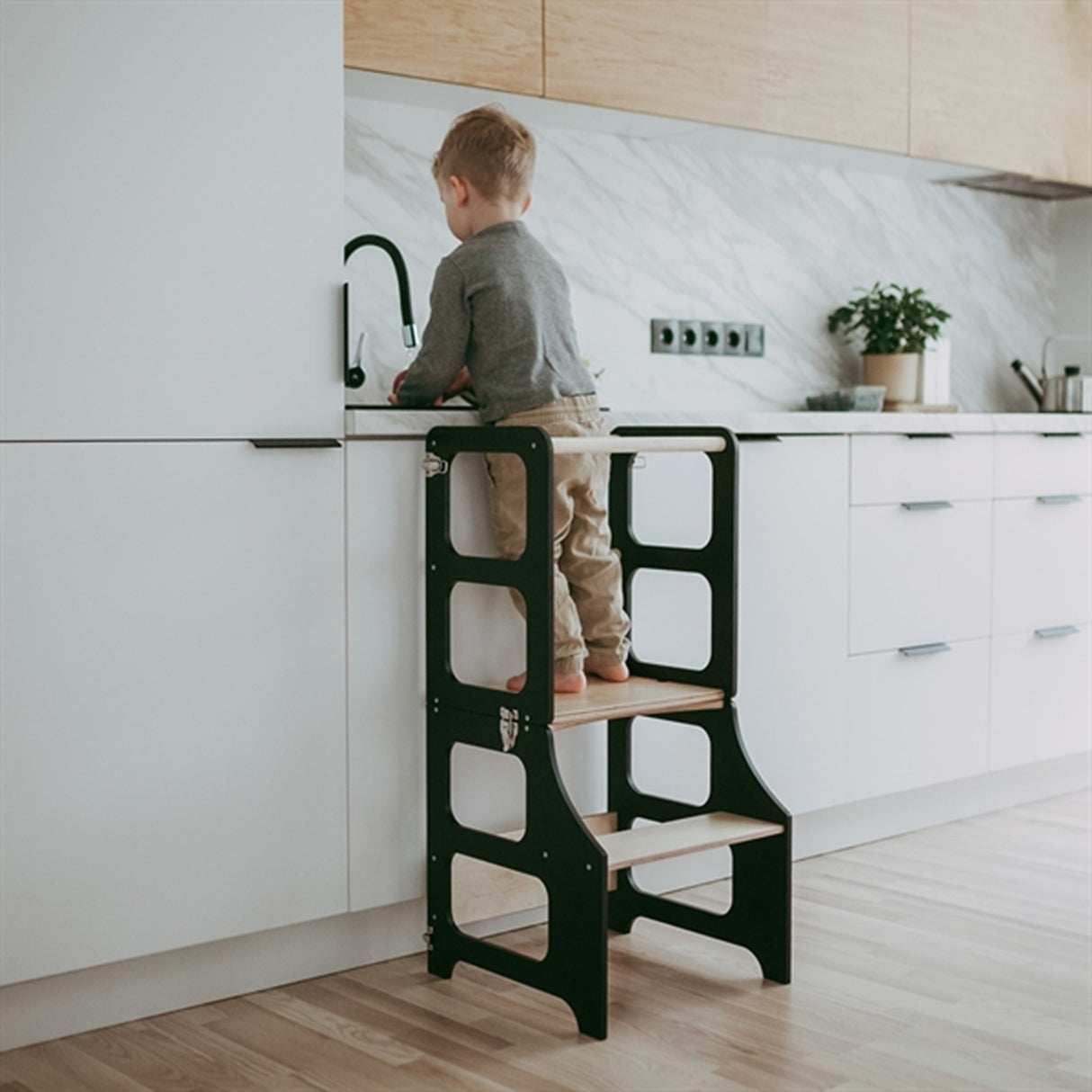 Duck Woodworks Foldable Kitchen Tower Black - SKAL IKKE ONLINE PÅ NORGE! 7