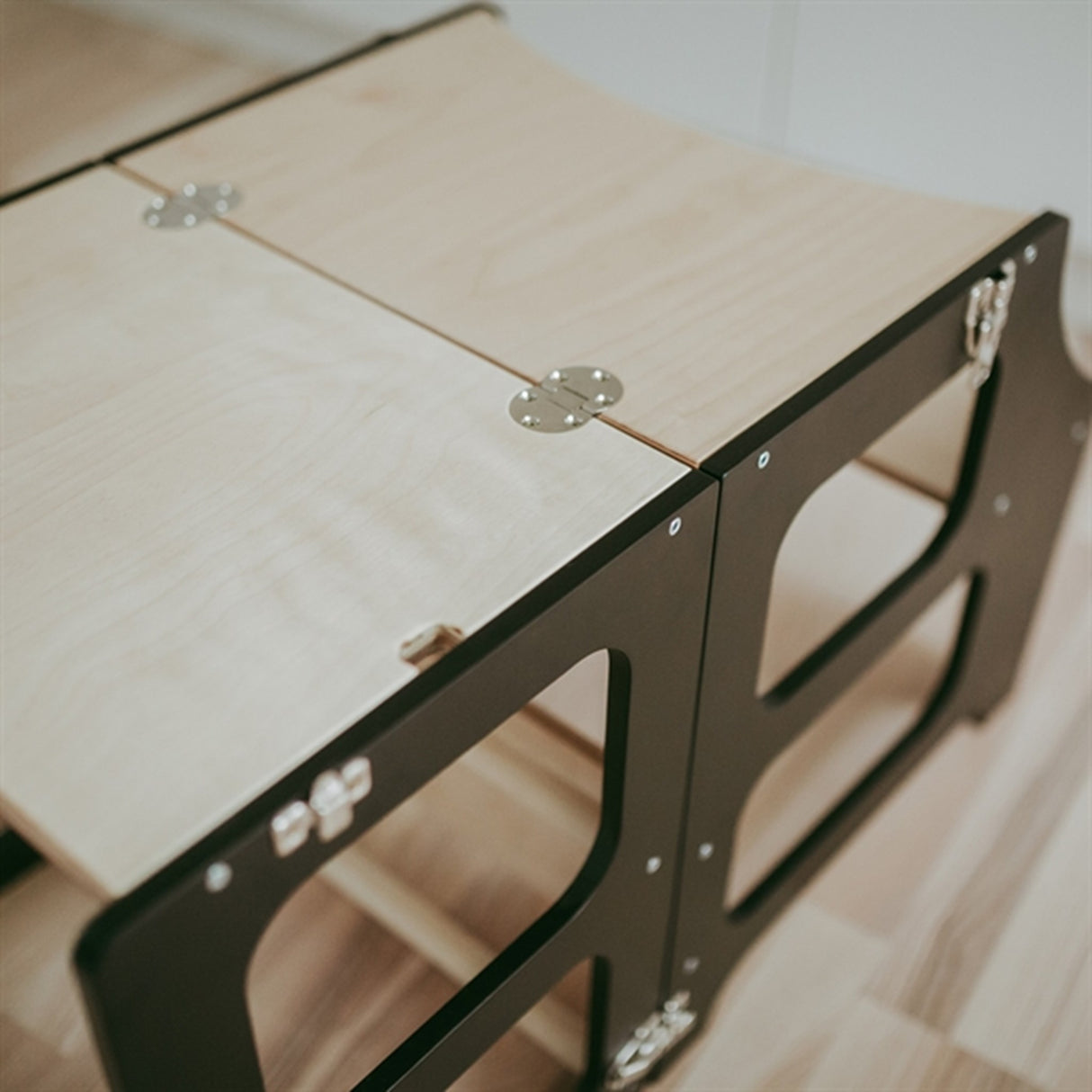 Duck Woodworks Foldable Kitchen Tower w. Slide Black 4