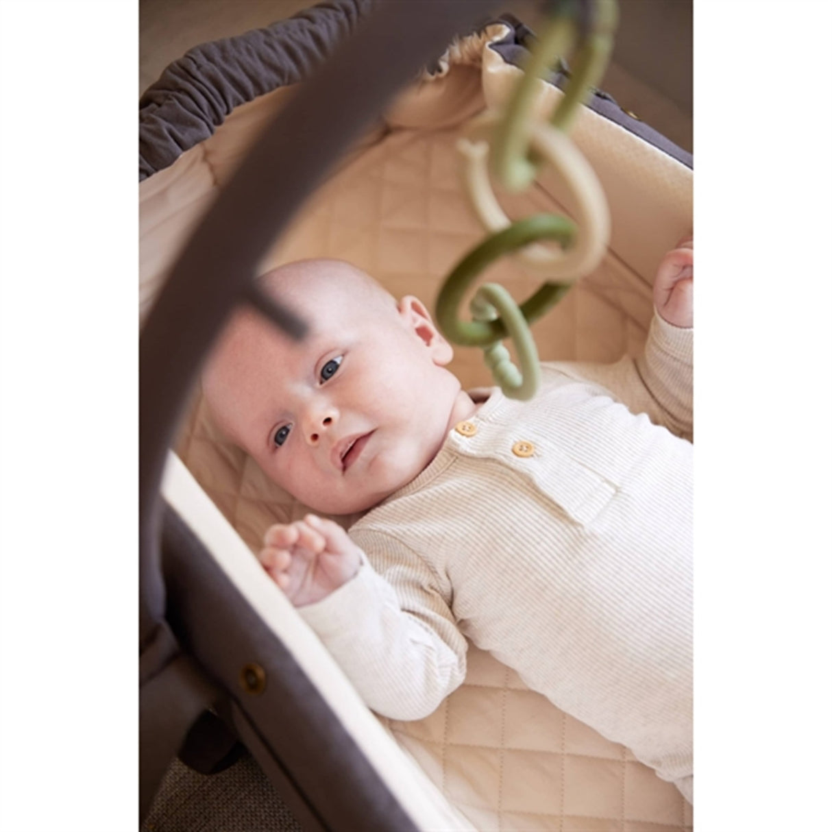 FILIBABBA Babylift Frida Swift Dark Grey