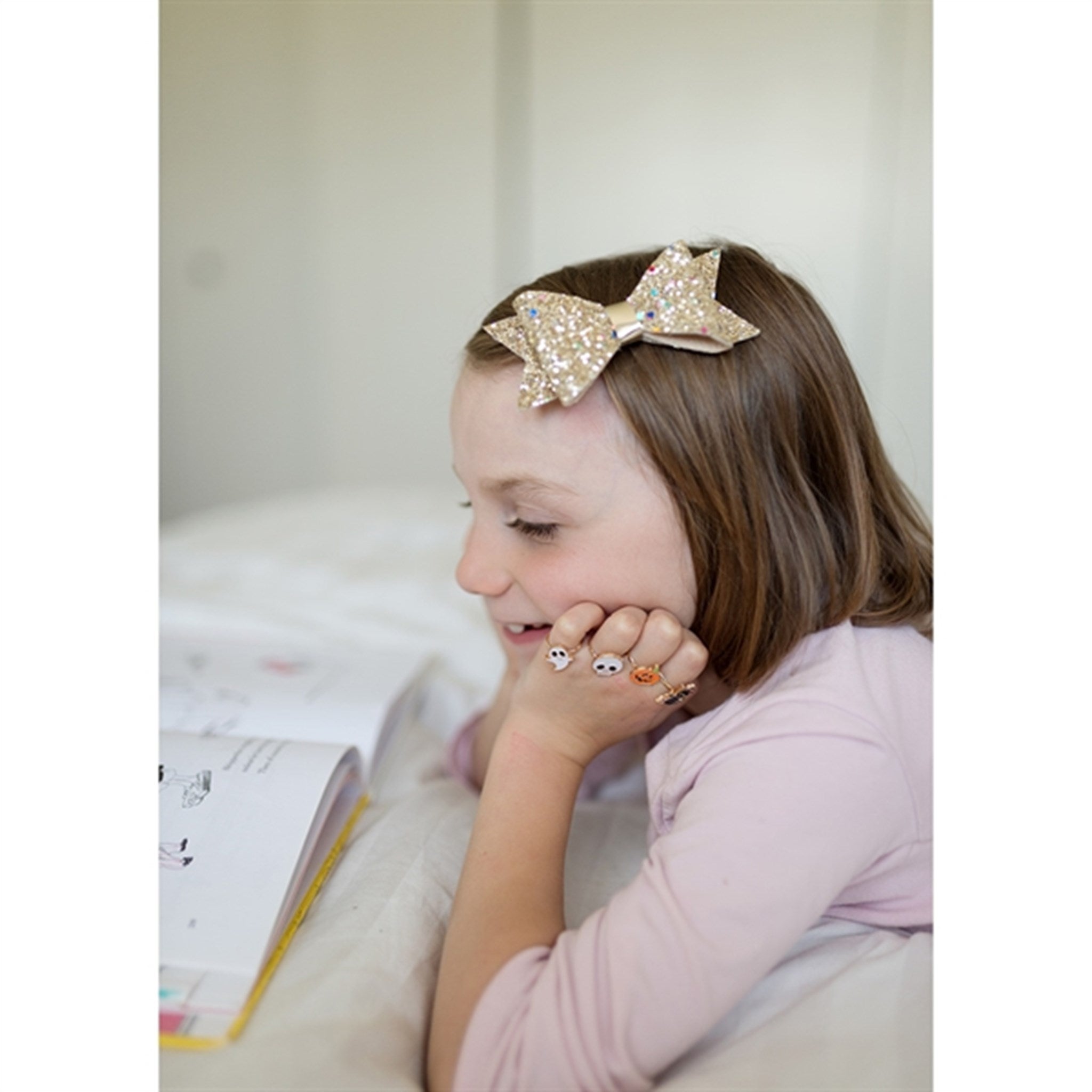 Great Pretenders The Great Gold Bow Hair Clip 2