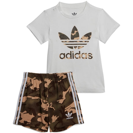 adidas Originals White Shorts Tee Sett