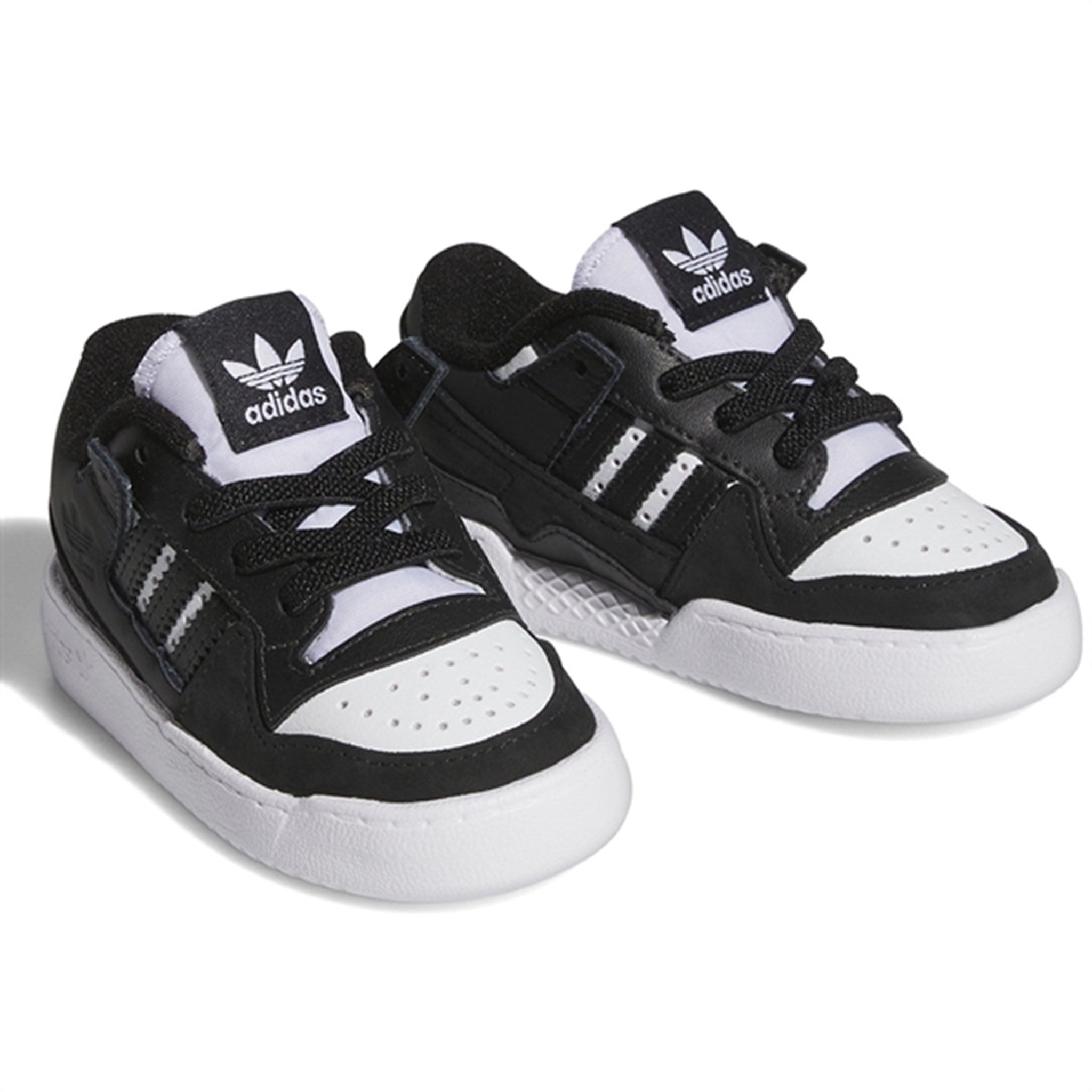 adidas Basketball Forum Low Sneakers Core Black / White 2
