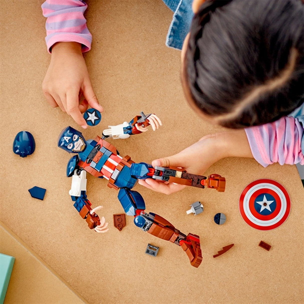 LEGO® Marvel Byggbar Figur av Captain America