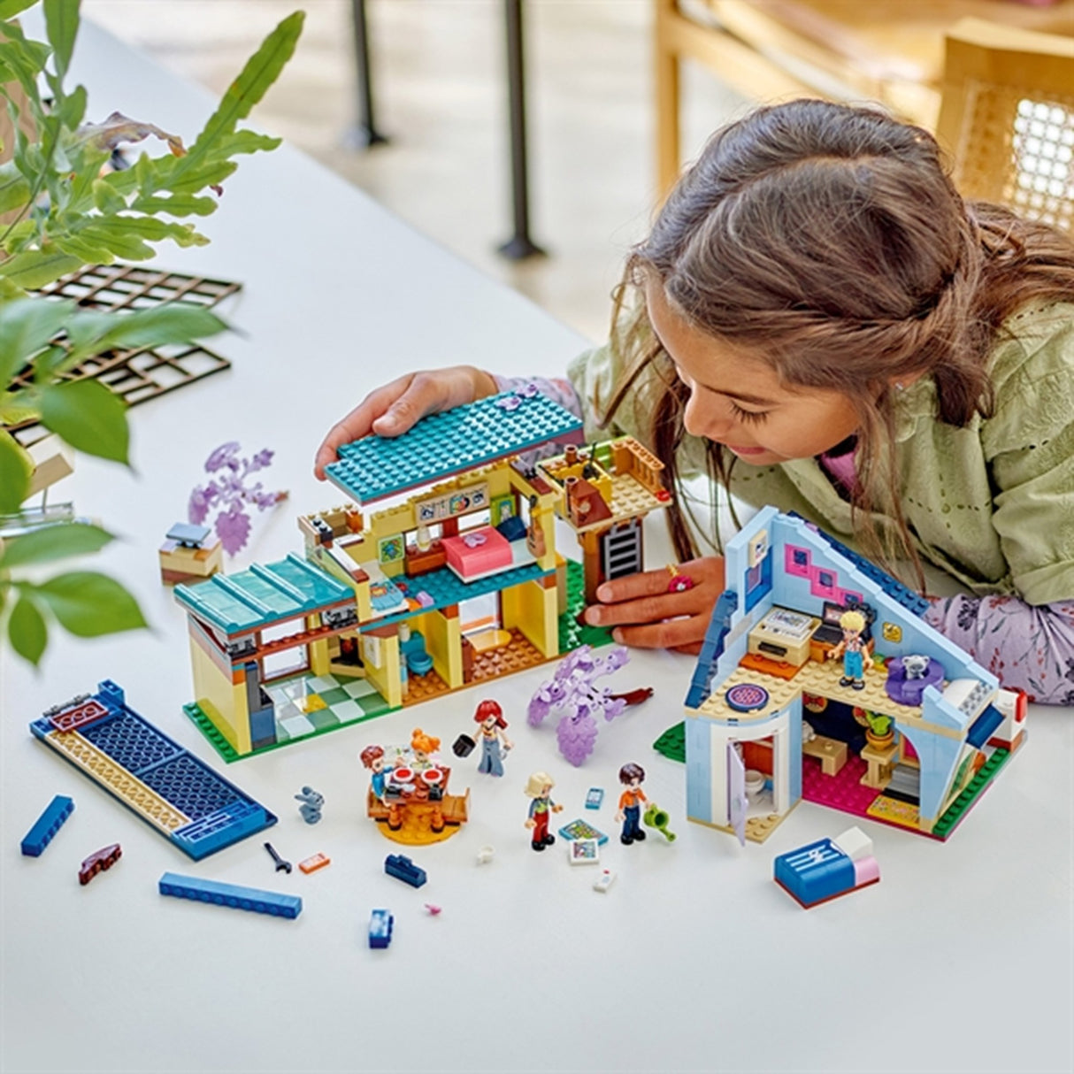 LEGO® Friends Olly og Paisleys Hus 2