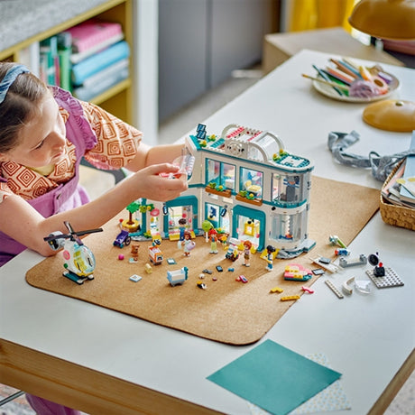 LEGO® Friends Sykehuset i Heartlake City