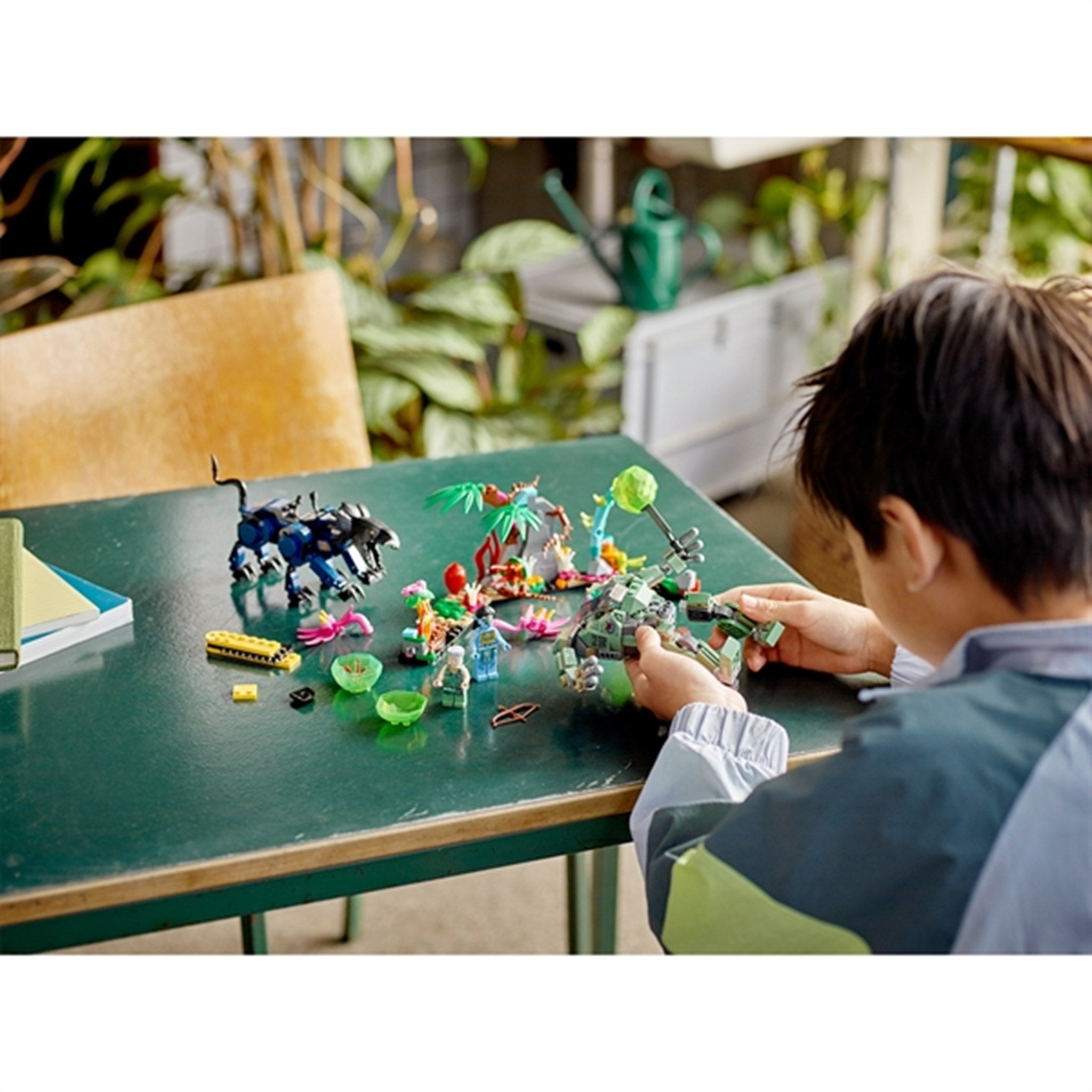 LEGO® Avatar Neytiri og Thanator mot Quaritch i AMP-Robotdrakt 3