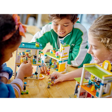 LEGO® Friends Heartlakes Internasjonale Skole