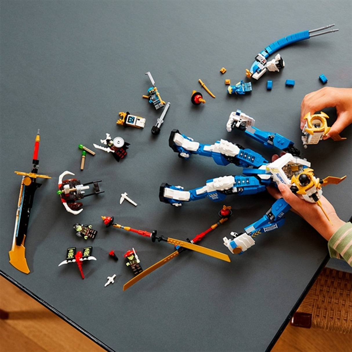 LEGO® NINJAGO® Jays EVO Lynjet