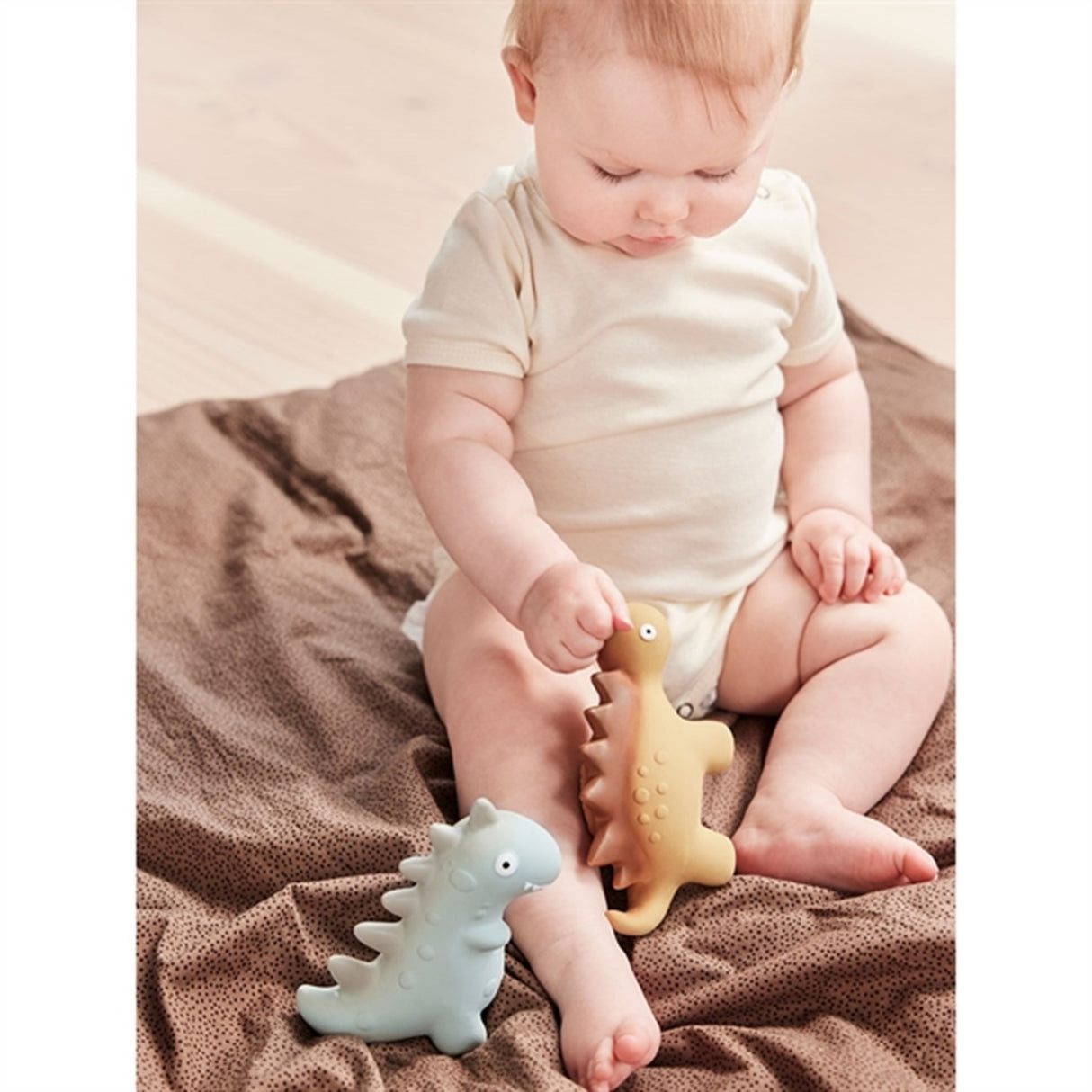 OYOY Teether Theo The Dino