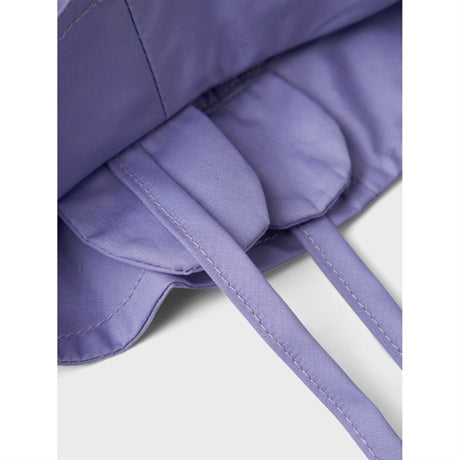 Name it Heirloom Lilac Zilu IV Solhatt m. Øreklaffer