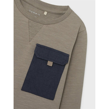 Name it Fungi Drew Bluse