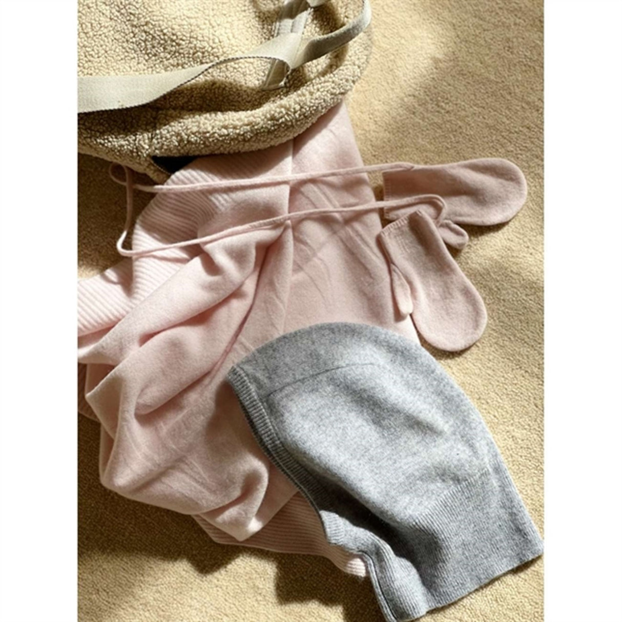 HOLMM Oxford Netty Cashmere Strikk Elefantlue