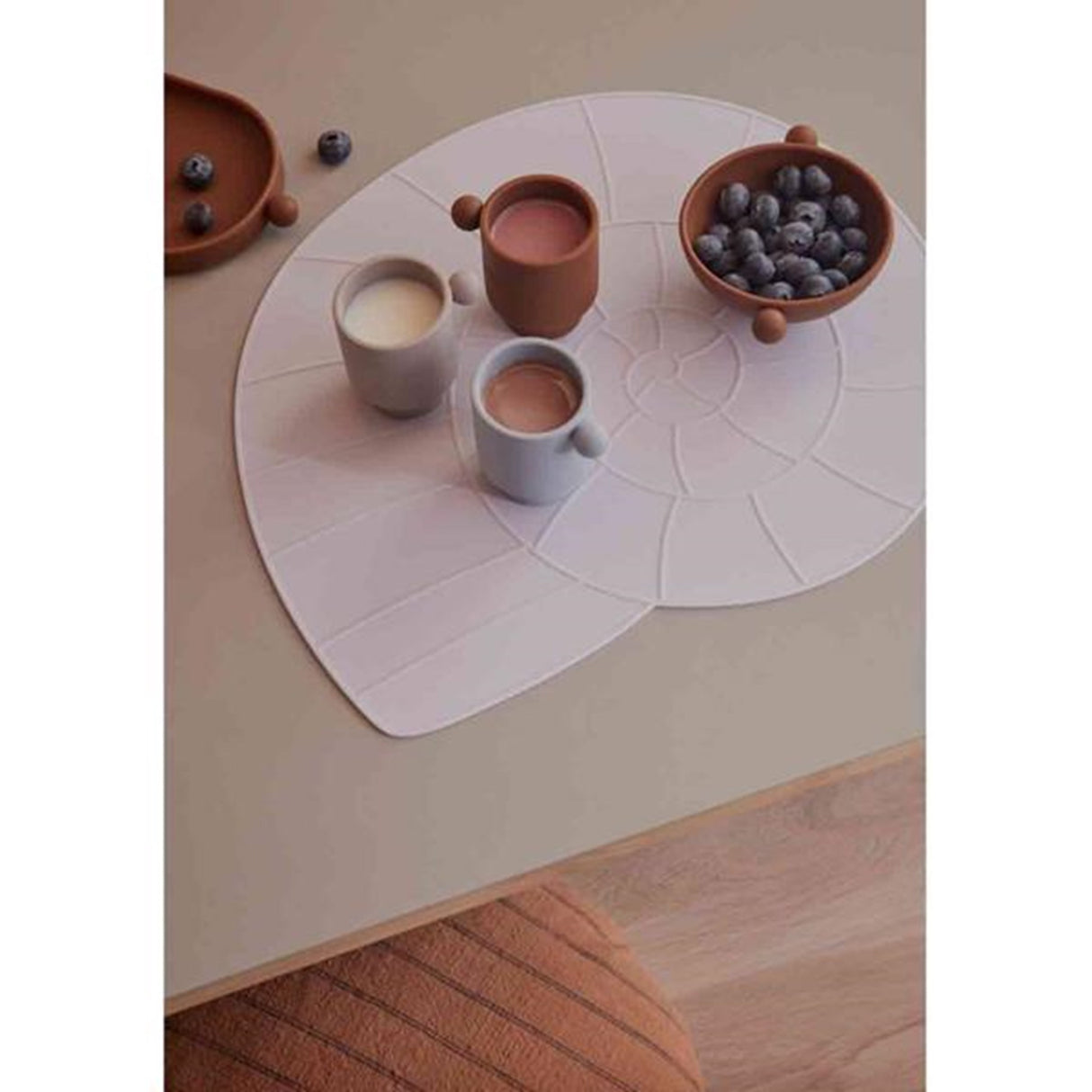 OYOY Nautilus Lavender Placemat 2