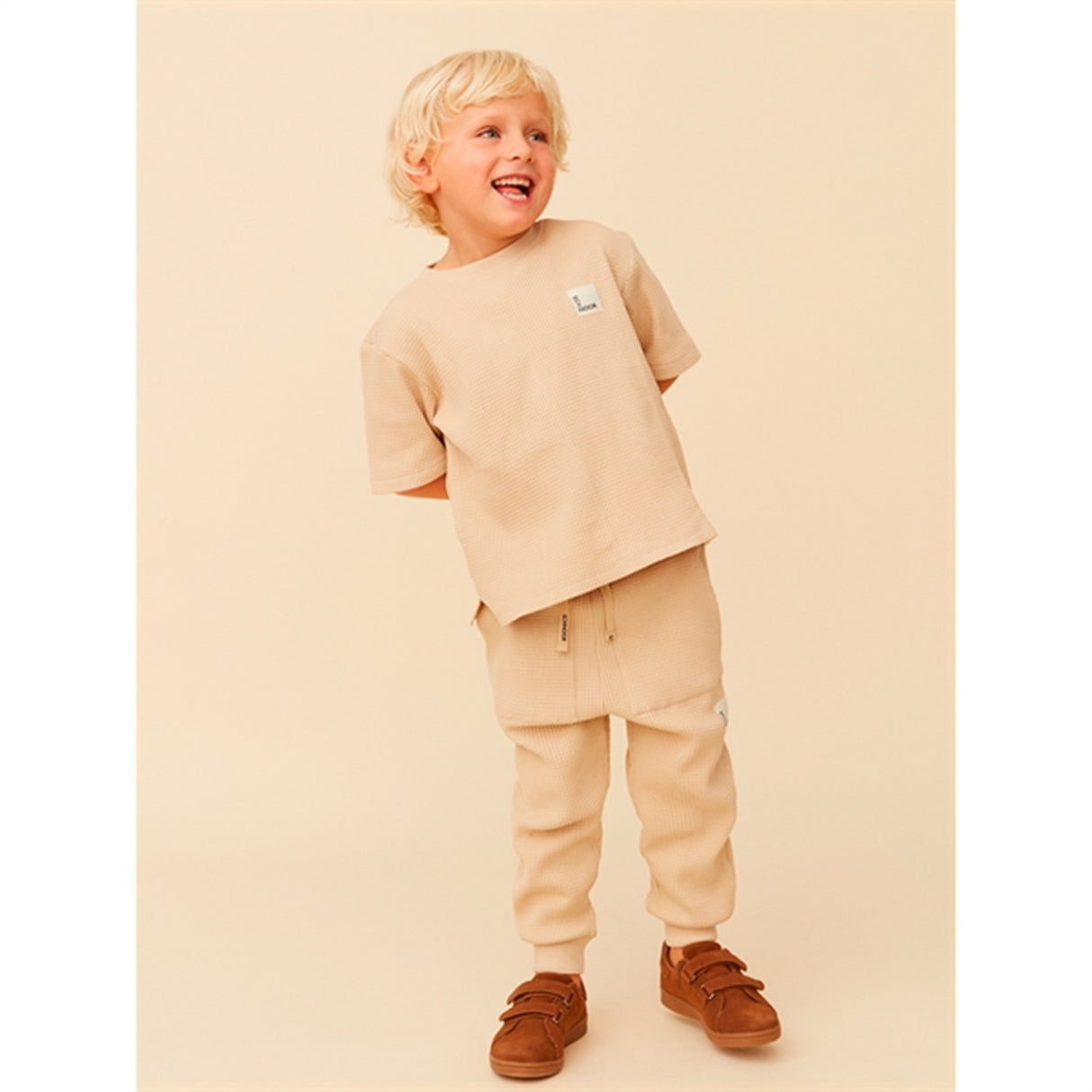 Sofie Schnoor Sweatpants Sand 11