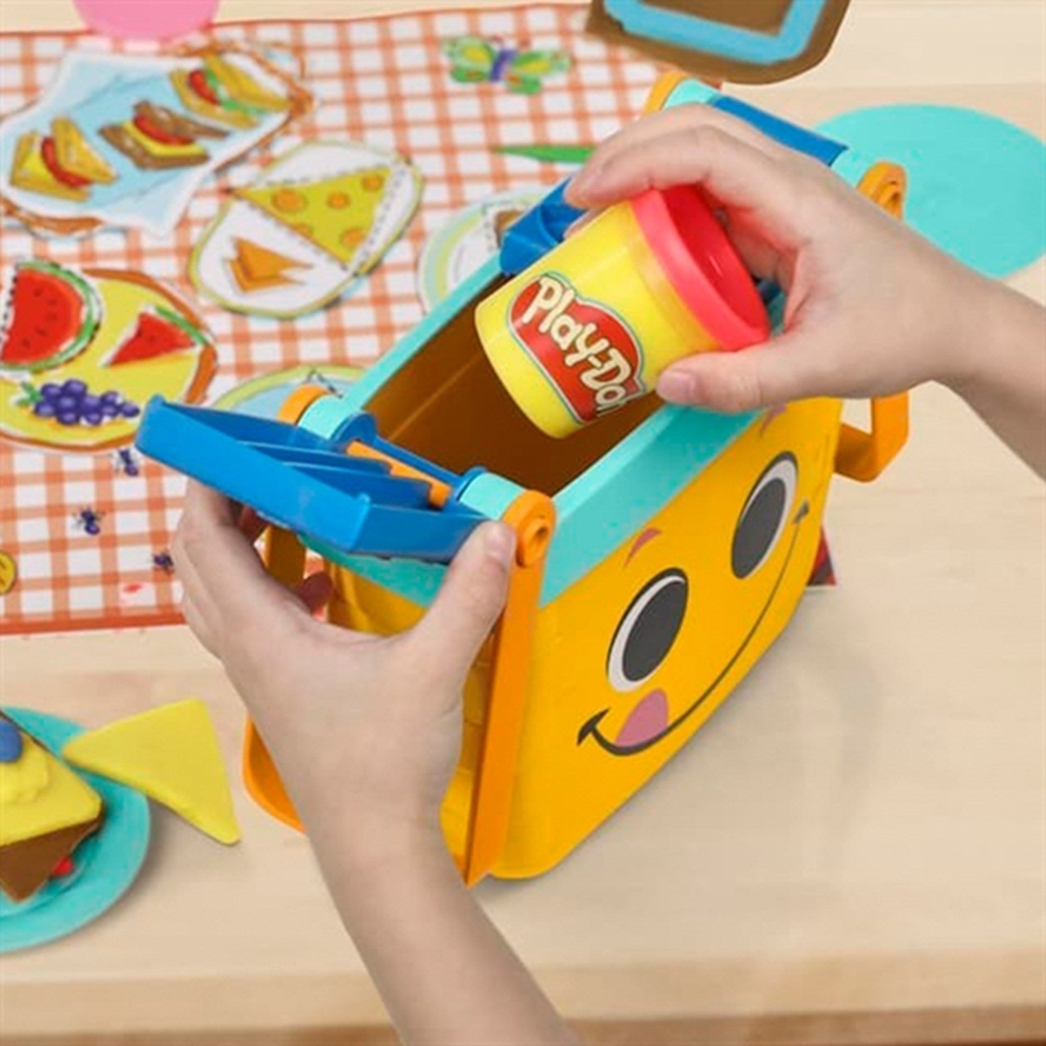 Play-Doh Picnic Shapes Starter Set 3
