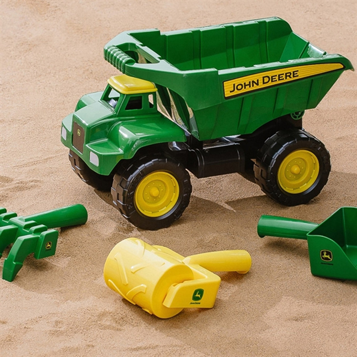 John Deere Dump Truck