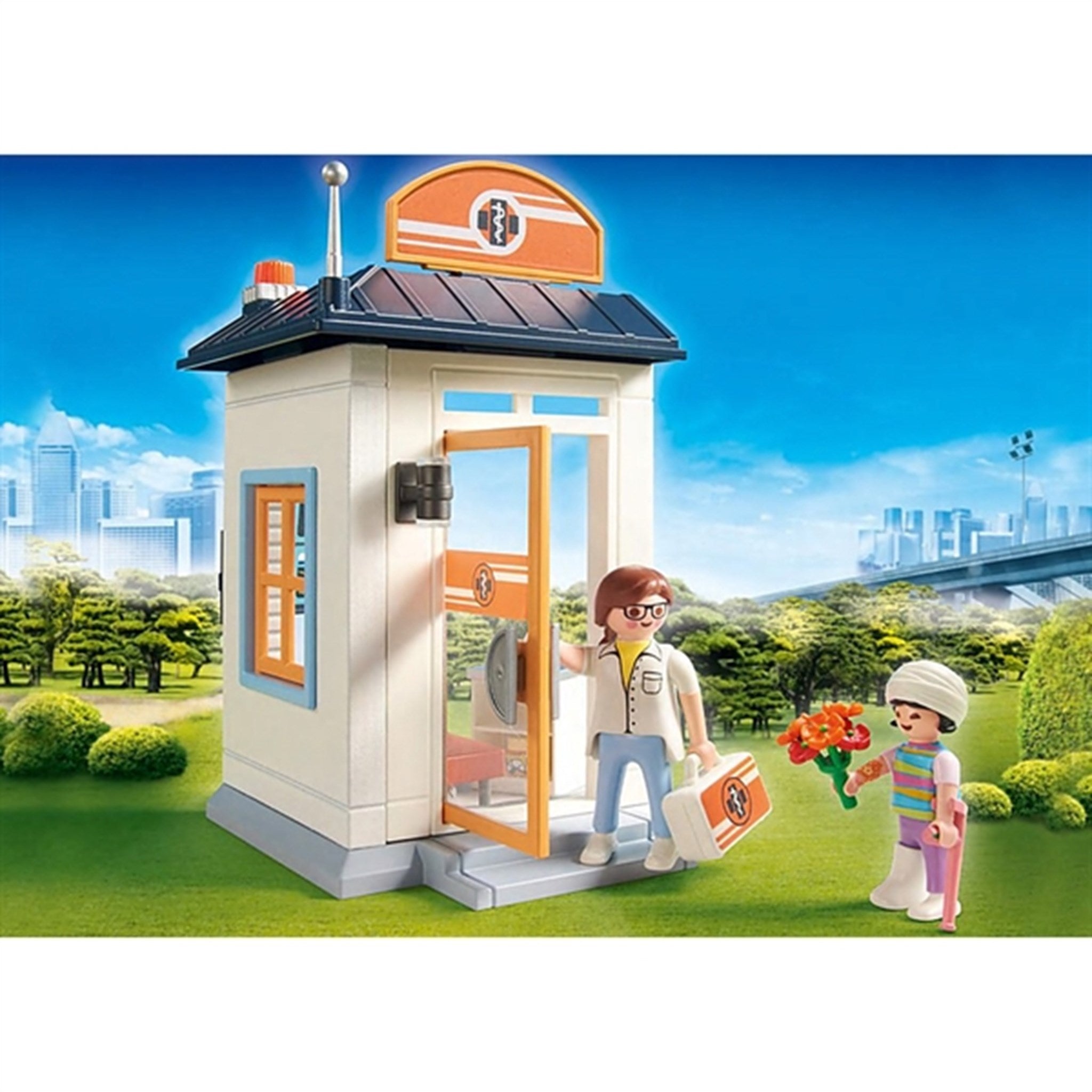 Playmobil® City Life - Starter Pack Pediatrician 2