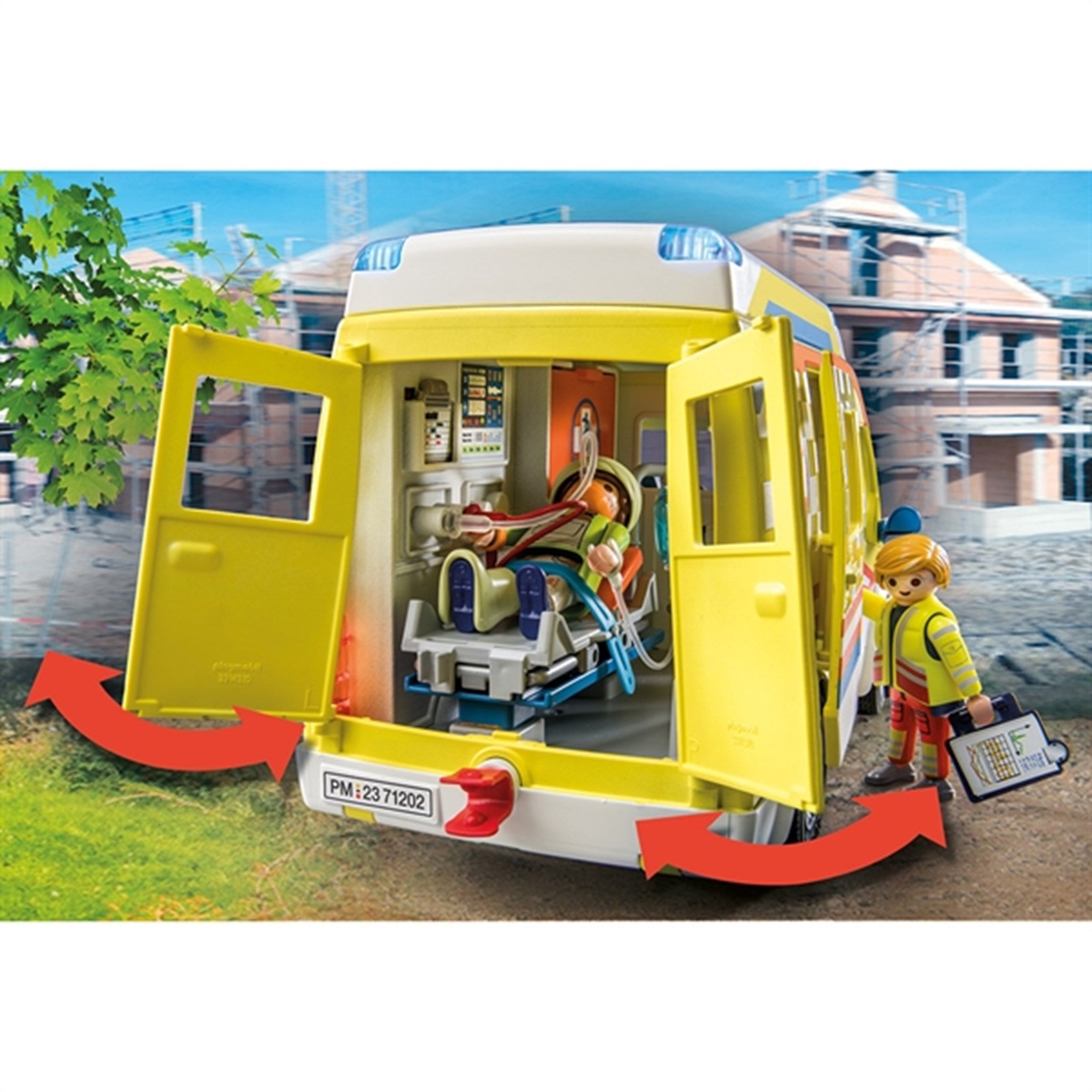Playmobil® City Life - Ambulance with Light and Sound 3