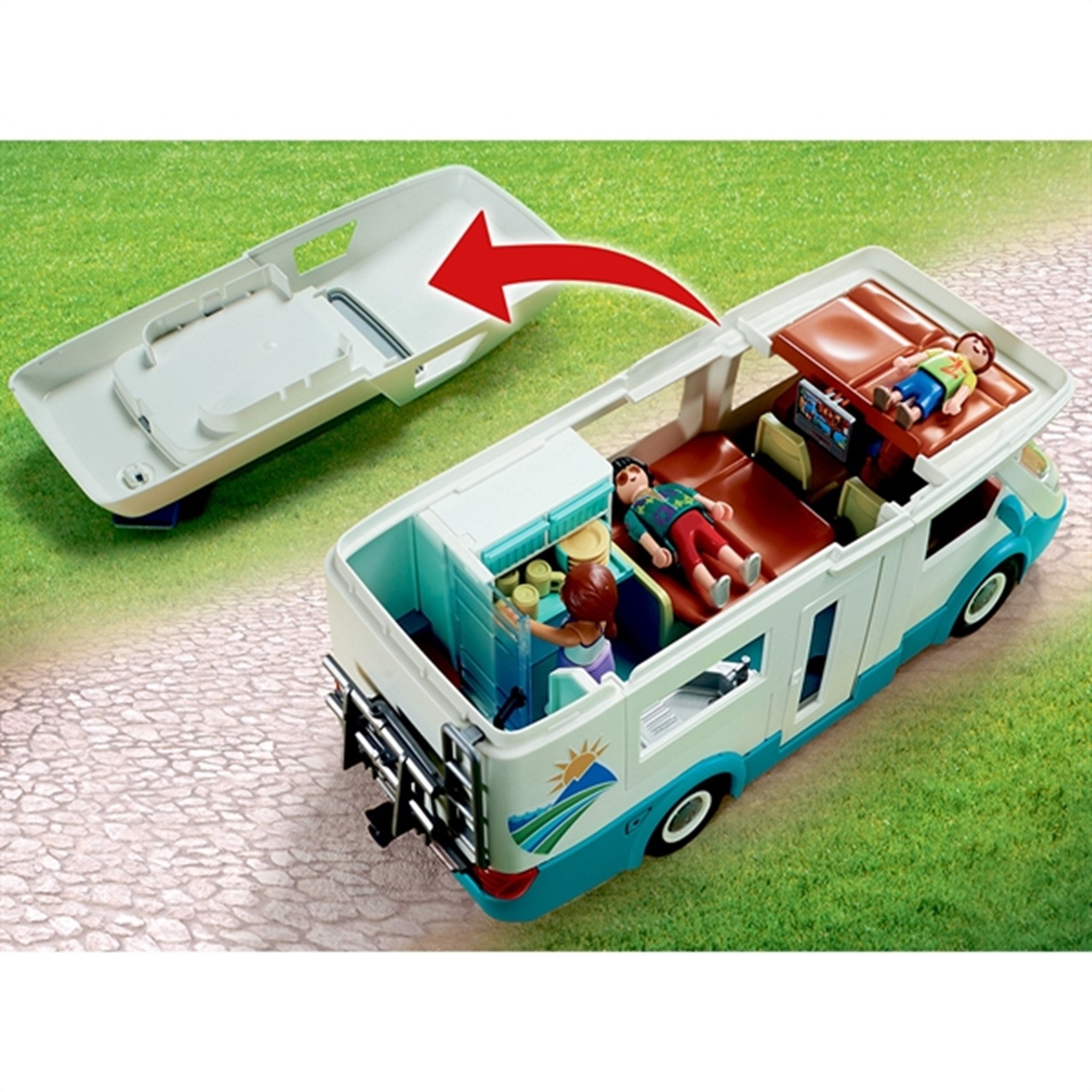 Playmobil® Family Fun - Family Camper 3