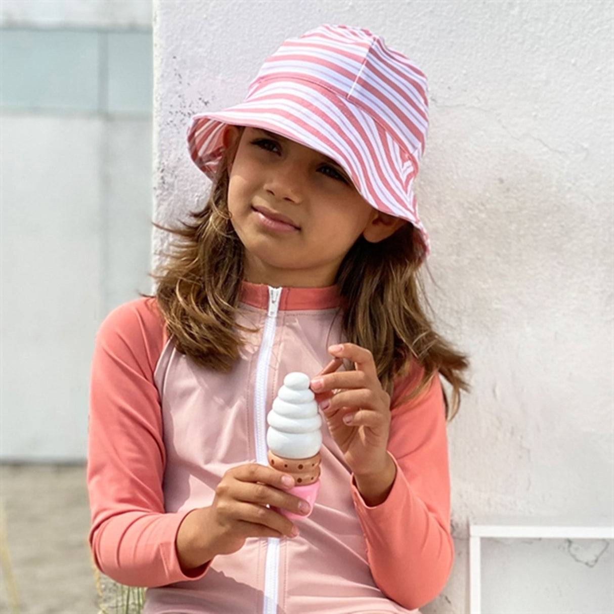 Petit Crabe Rose Nude/Morocco Multi Color Heldragt m. Lynlås