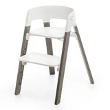 Stokke® Steps™ Chair White Hazy Grey Inkl. Bouncer i Grey Clouds 4