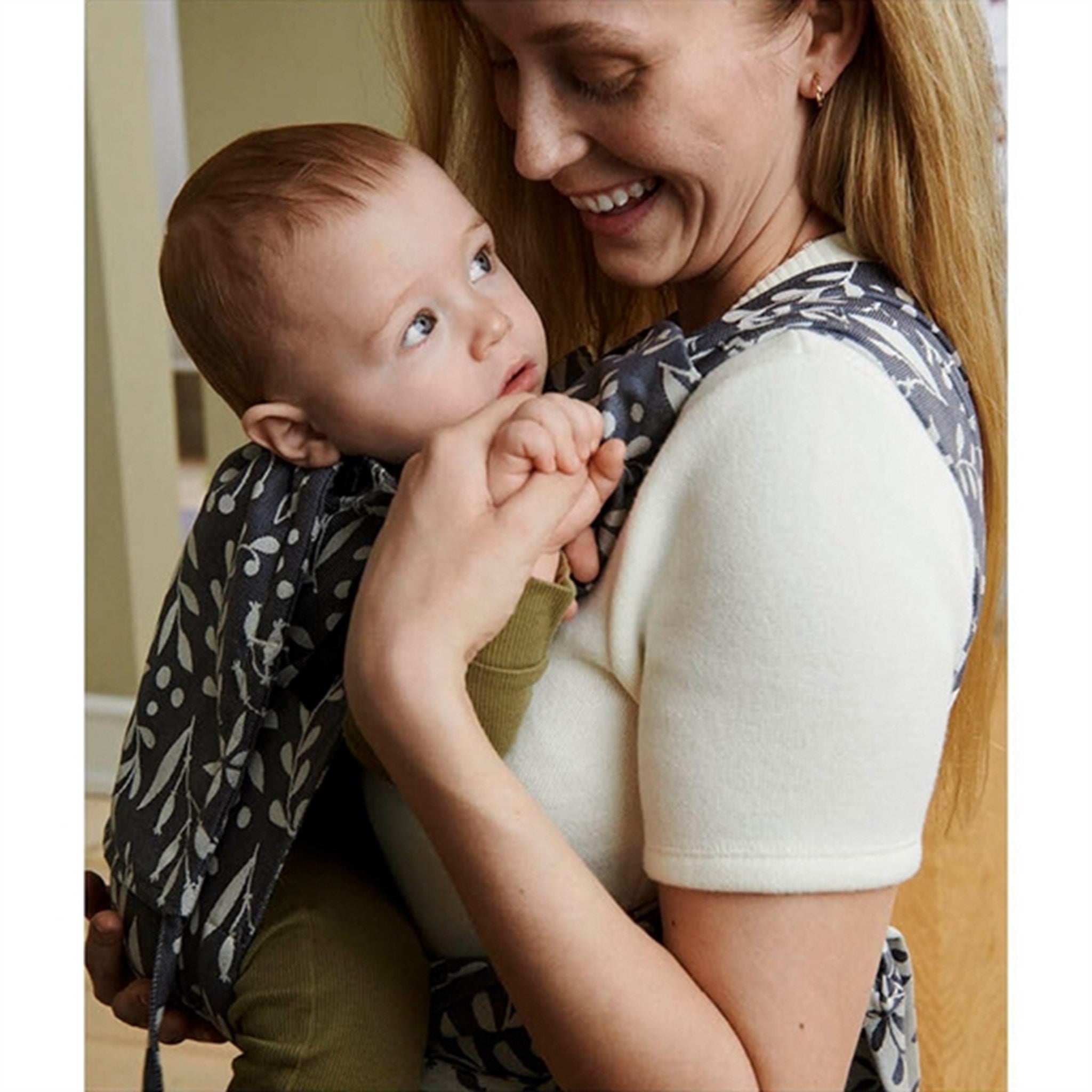 Stokke® Limas™ Baby-bærer Plus Floral Slate OCS 2